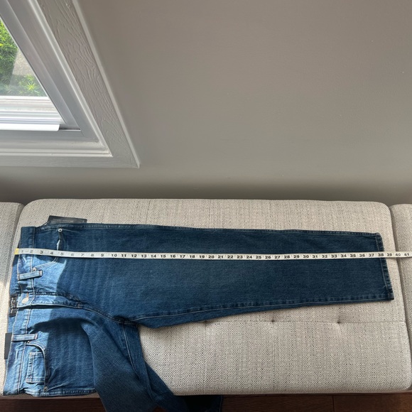 BANANA REPUBLIC SLOUCH JEANS *NEW WITH TAGS* - Picture 10 of 10